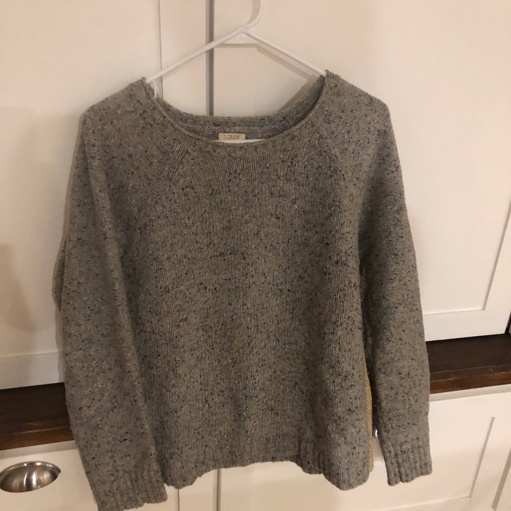 Jcrew grey sweater with gold stripe on side M